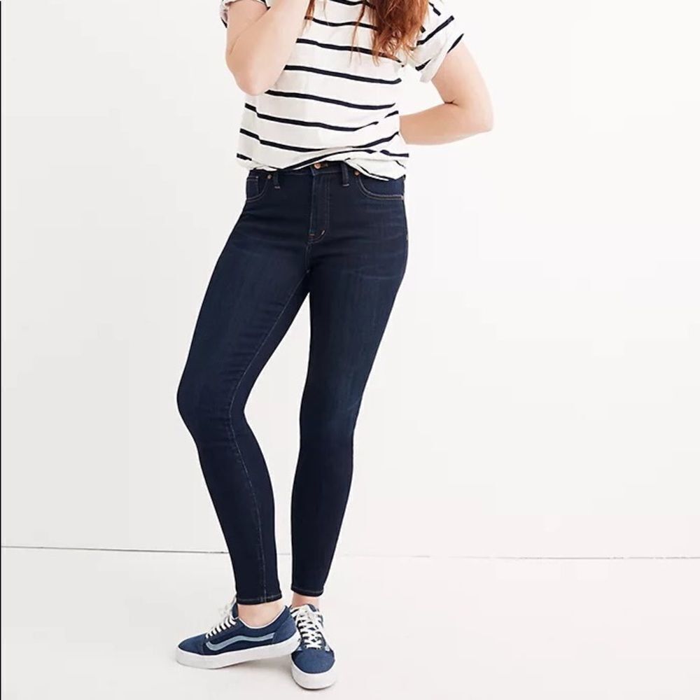 🏷️ 5 for $25 - MADEWELL 9" Mid-rise Skinny Jeans in Larkspur Wash